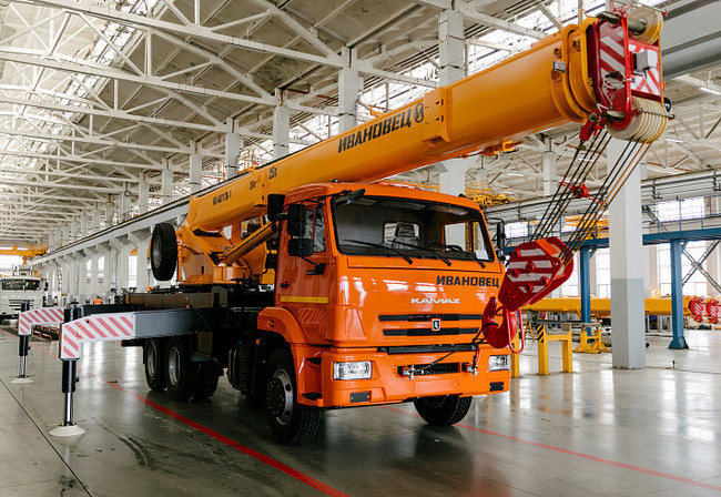 Автокран КС-45717К-1М